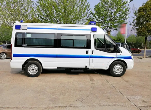稻城县救护车出租